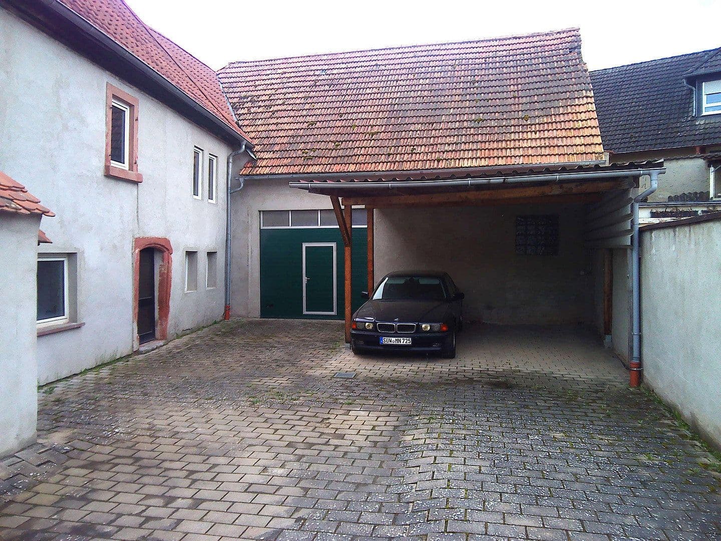 Prodej domu 140 m², pozemek 367 m², Kirrweiler, Porýní-Falc Prodej domu 140 m², pozemek 367 m², Kirrweiler, Porýní-Falc