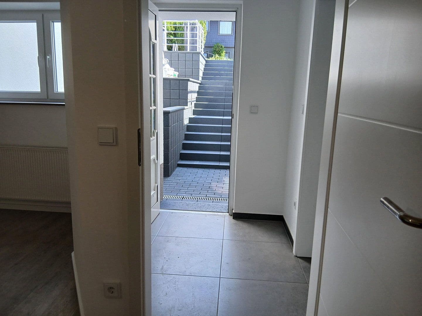 Prodej domu 176 m², pozemek 280 m², Klein-Winternheim, Porýní-Falc Prodej domu 176 m², pozemek 280 m², Klein-Winternheim, Porýní-Falc
