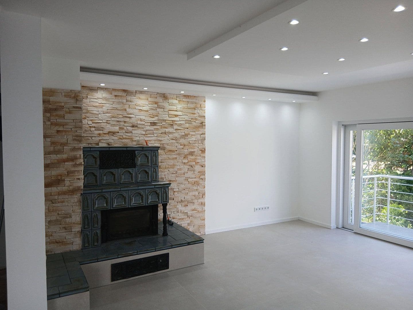 Prodej domu 176 m², pozemek 280 m², Klein-Winternheim, Porýní-Falc Prodej domu 176 m², pozemek 280 m², Klein-Winternheim, Porýní-Falc