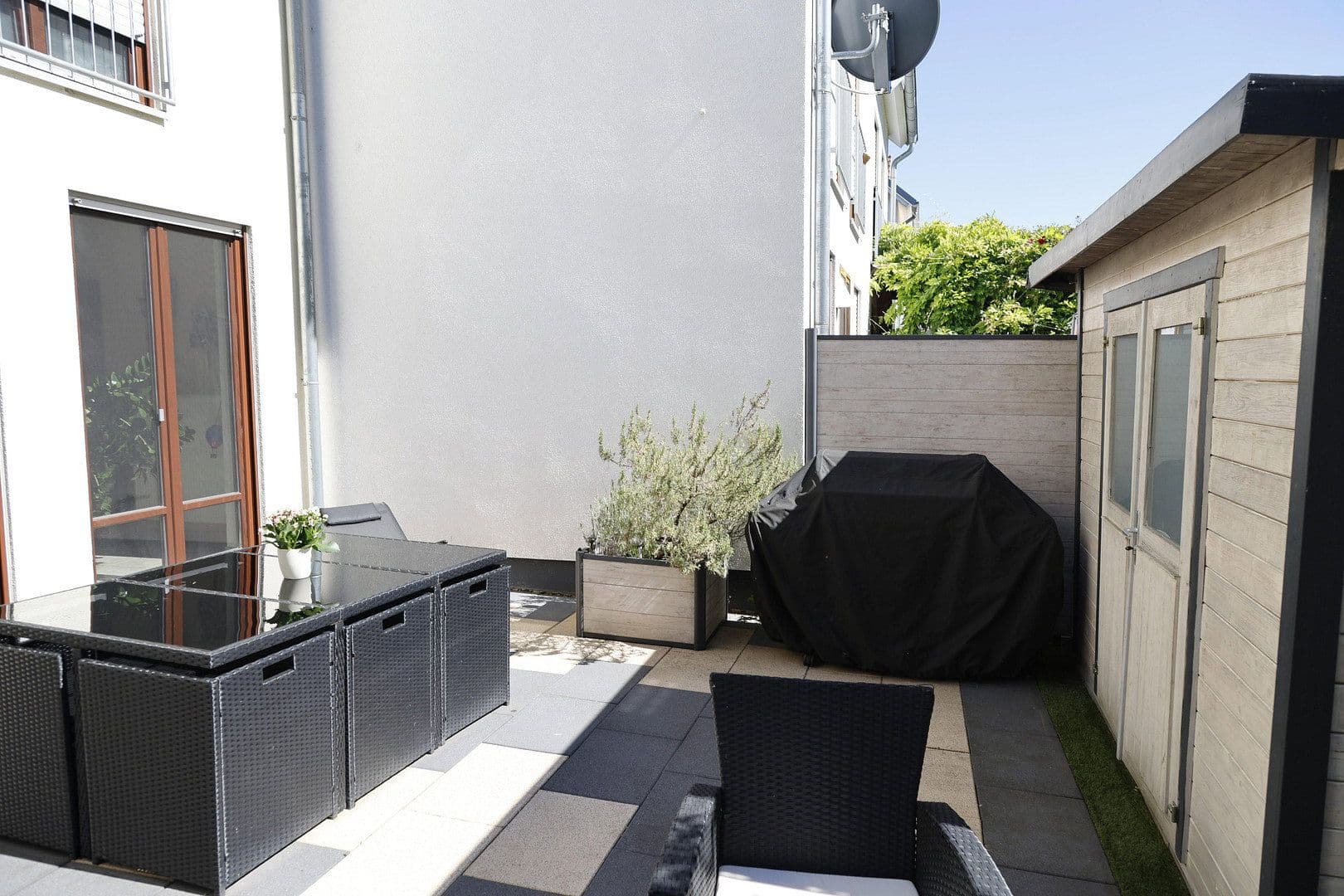 Prodej domu 138 m², pozemek 152 m², Oppenheim, Porýní-Falc Prodej domu 138 m², pozemek 152 m², Oppenheim, Porýní-Falc
