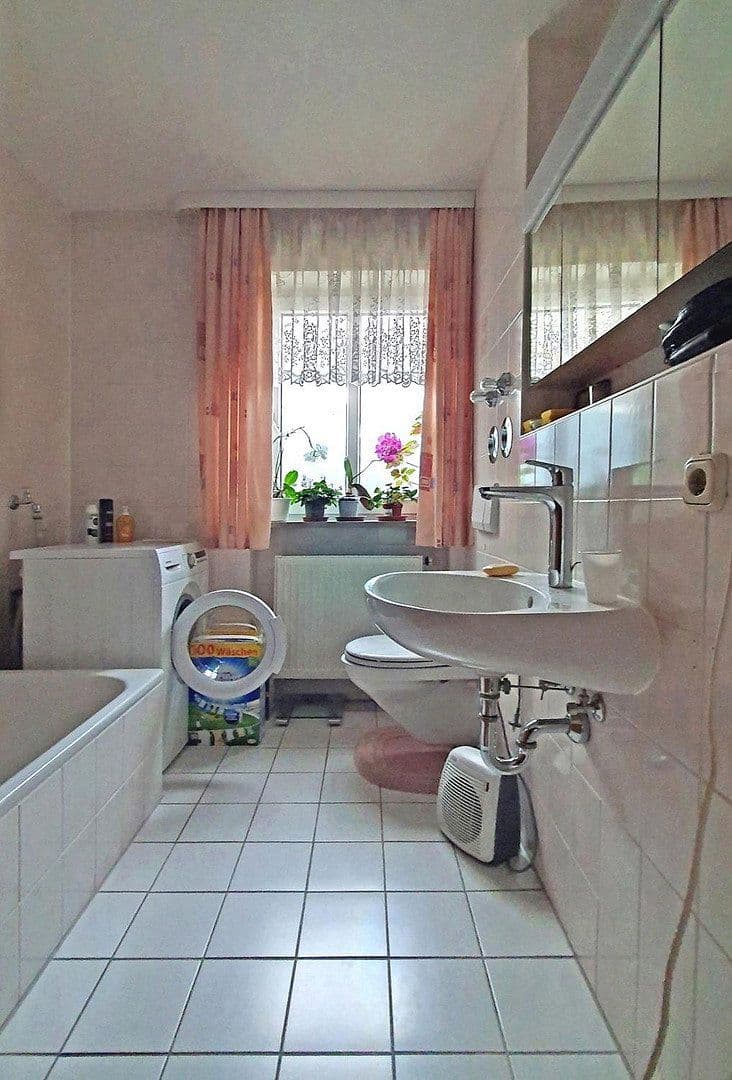 Prodej bytu 3+1 79 m², Aichach, Bavorsko Prodej bytu 3+1 79 m², Aichach, Bavorsko