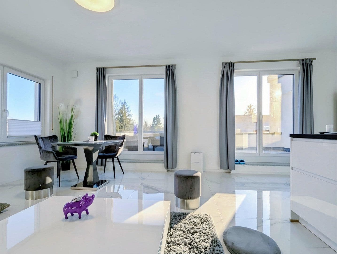 Pronájem bytu 2+1 67 m², Anton-will-str 1, München, Bavorsko Pronájem bytu 2+1 67 m², Anton-will-str 1, München, Bavorsko
