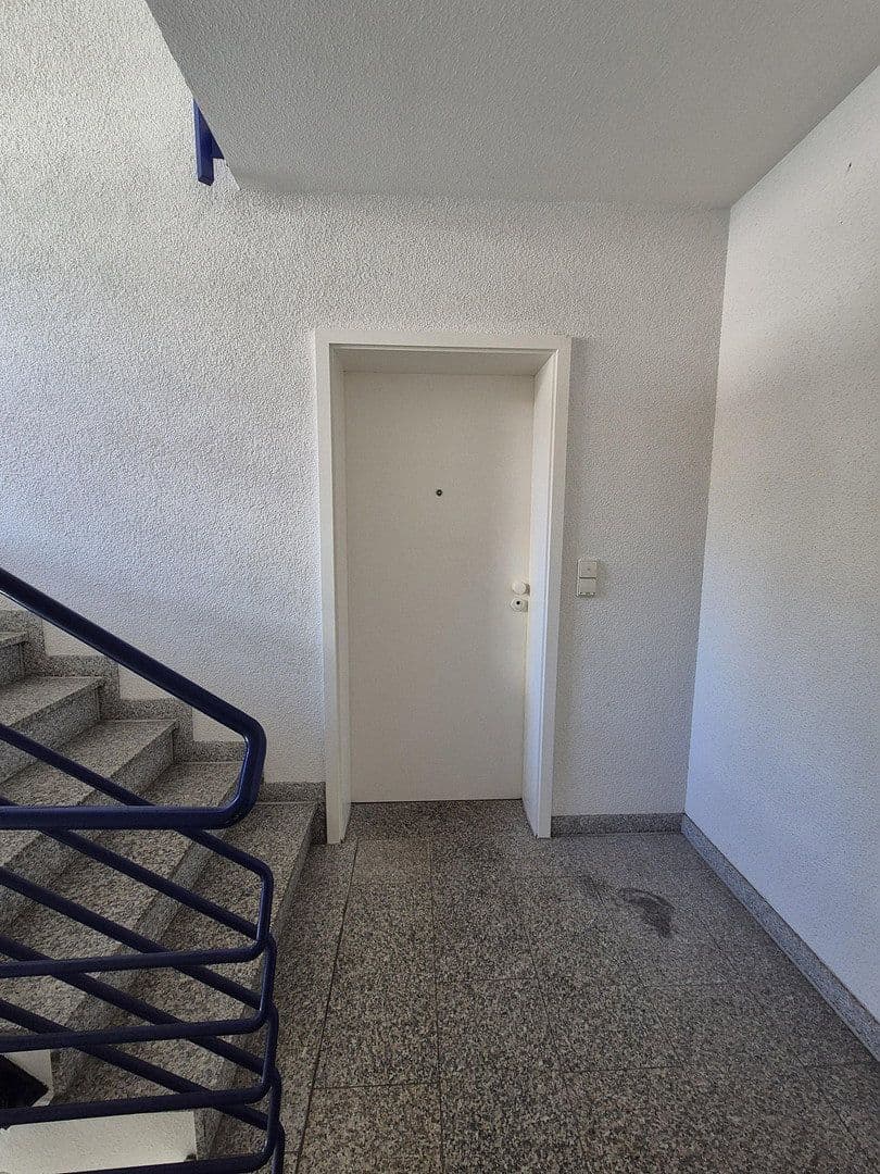 Pronájem bytu 3+1 70 m², Mühlstraße22, Neuenbürg, Bádensko-Württembersko Pronájem bytu 3+1 70 m², Mühlstraße22, Neuenbürg, Bádensko-Württembersko
