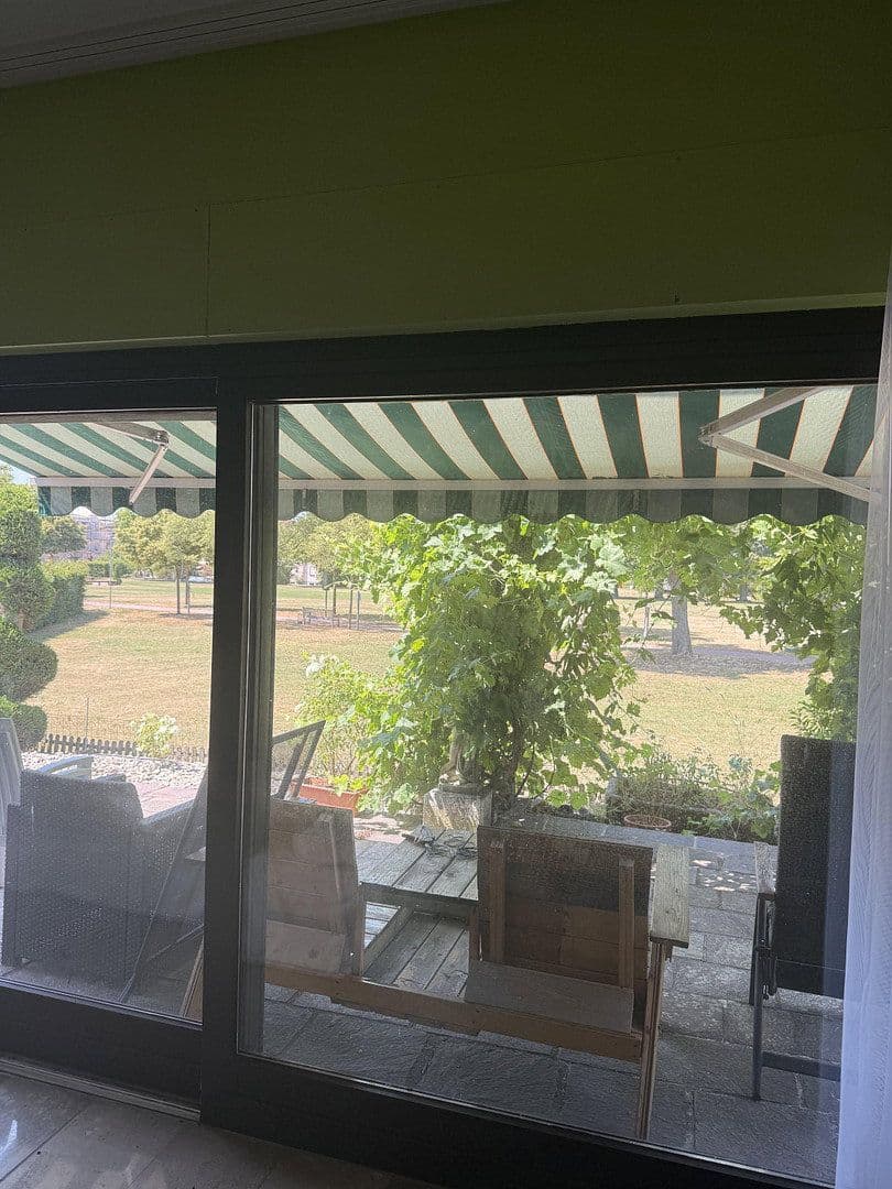 Prodej domu 269 m², pozemek 599 m², Weiterstadt, Hessen Prodej domu 269 m², pozemek 599 m², Weiterstadt, Hessen