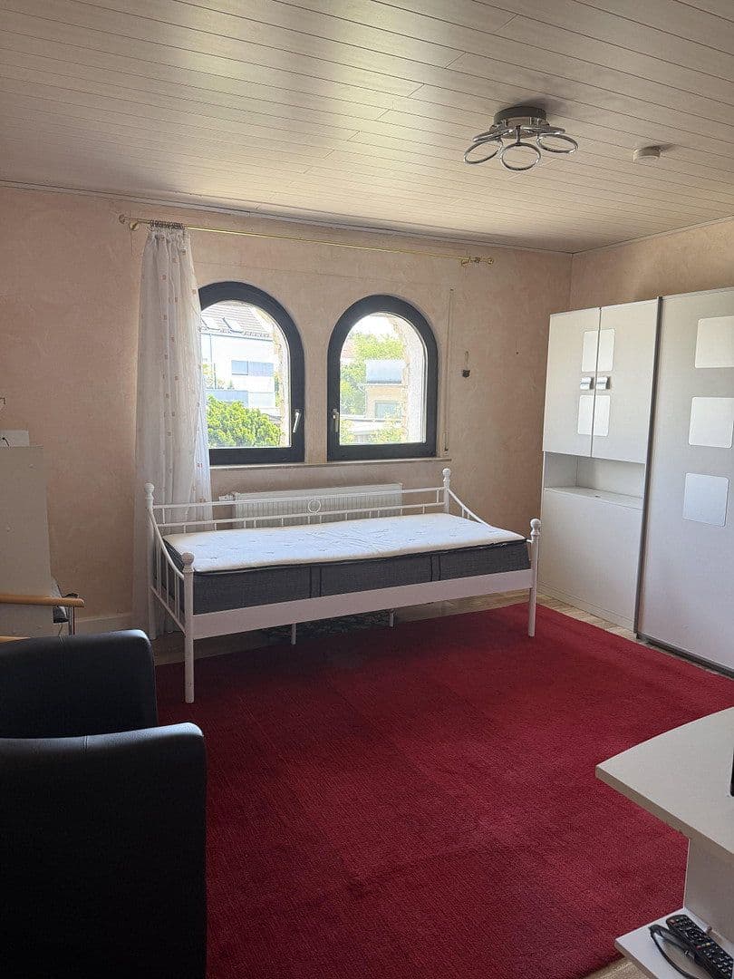 Prodej domu 269 m², pozemek 599 m², Weiterstadt, Hessen Prodej domu 269 m², pozemek 599 m², Weiterstadt, Hessen