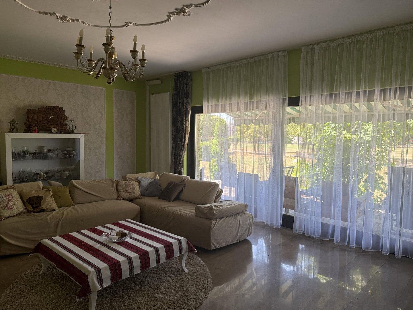 Prodej domu 269 m², pozemek 599 m², Weiterstadt, Hessen Prodej domu 269 m², pozemek 599 m², Weiterstadt, Hessen
