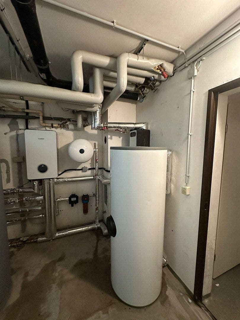 Pronájem bytu 3+1 85 m², Beelitzer Straße 39, Schwielowsee, Braniborsko Pronájem bytu 3+1 85 m², Beelitzer Straße 39, Schwielowsee, Braniborsko