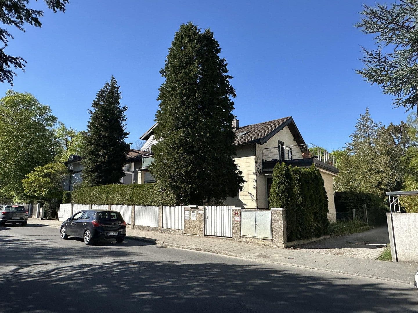 Prodej domu 200 m², pozemek 731 m², Planegg, Bavorsko Prodej domu 200 m², pozemek 731 m², Planegg, Bavorsko
