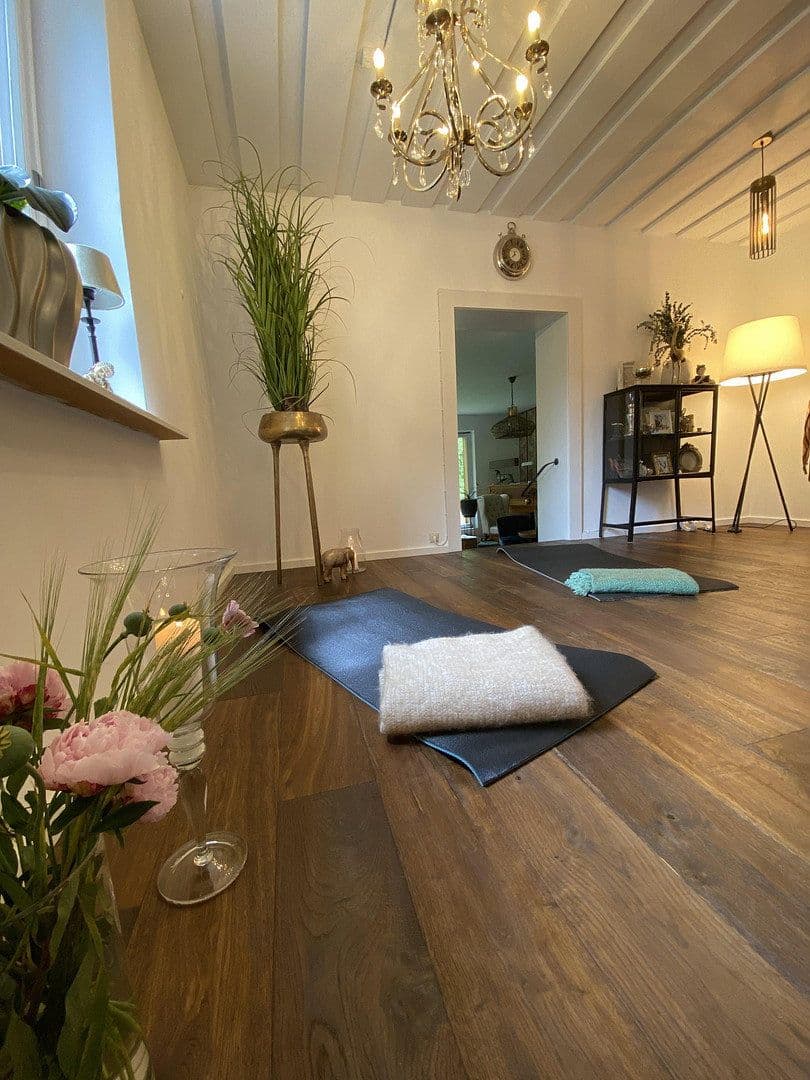 Prodej domu 576 m², pozemek 1.332 m², Hinterzarten, Bádensko-Württembersko Prodej domu 576 m², pozemek 1.332 m², Hinterzarten, Bádensko-Württembersko