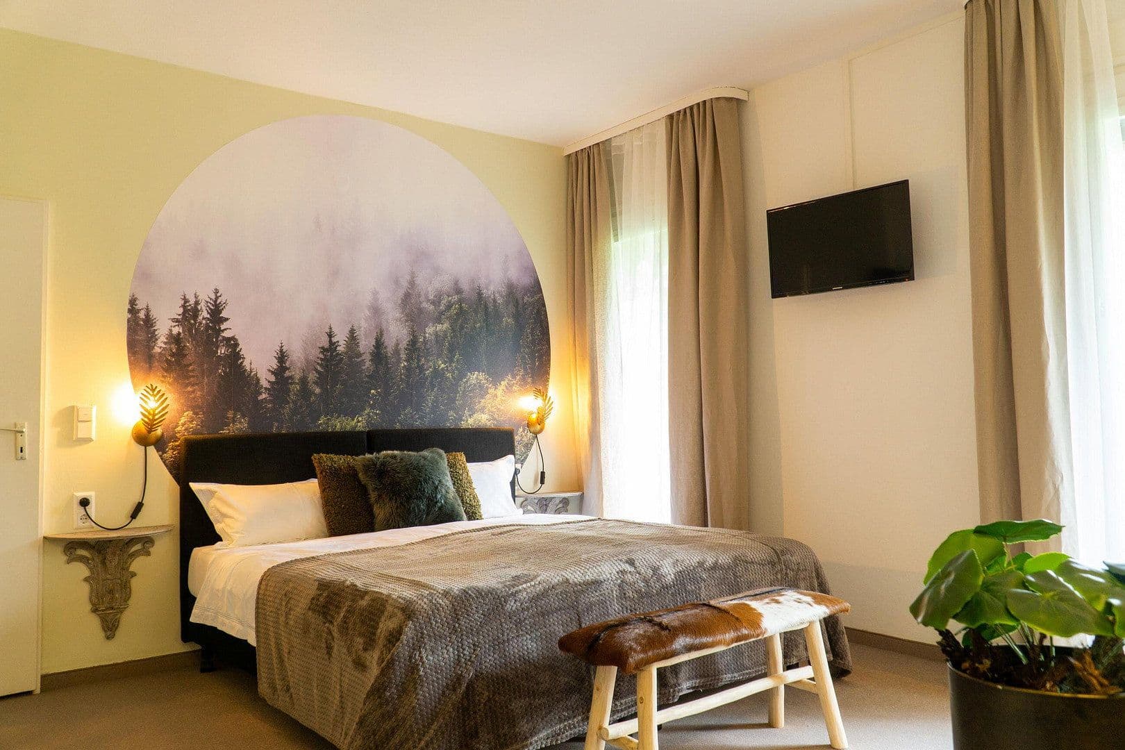 Prodej domu 576 m², pozemek 1.332 m², Hinterzarten, Bádensko-Württembersko Prodej domu 576 m², pozemek 1.332 m², Hinterzarten, Bádensko-Württembersko