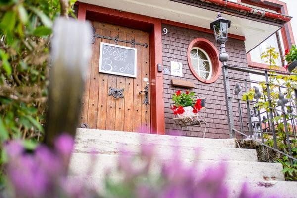 Prodej domu 576 m², pozemek 1.332 m², Hinterzarten, Bádensko-Württembersko Prodej domu 576 m², pozemek 1.332 m², Hinterzarten, Bádensko-Württembersko