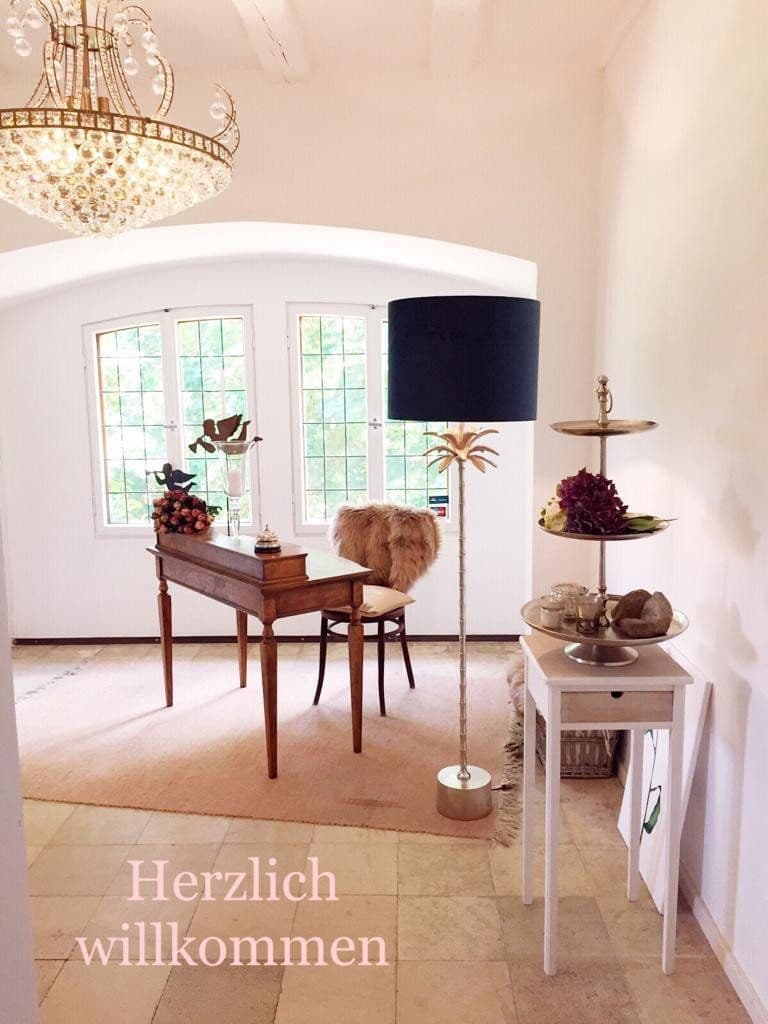 Prodej domu 576 m², pozemek 1.332 m², Hinterzarten, Bádensko-Württembersko Prodej domu 576 m², pozemek 1.332 m², Hinterzarten, Bádensko-Württembersko
