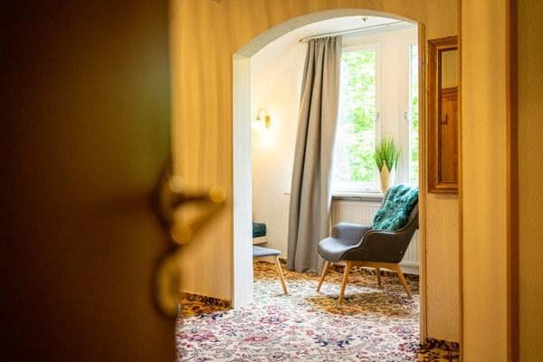 Prodej domu 576 m², pozemek 1.332 m², Hinterzarten, Bádensko-Württembersko Prodej domu 576 m², pozemek 1.332 m², Hinterzarten, Bádensko-Württembersko