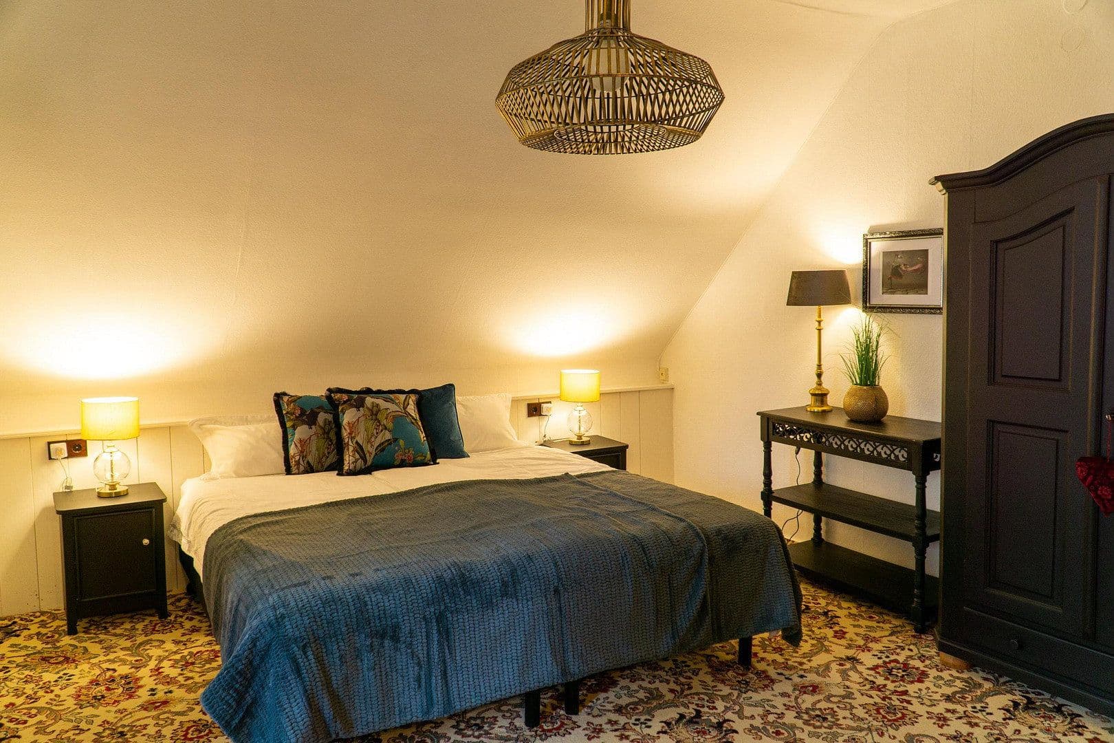 Prodej domu 576 m², pozemek 1.332 m², Hinterzarten, Bádensko-Württembersko Prodej domu 576 m², pozemek 1.332 m², Hinterzarten, Bádensko-Württembersko