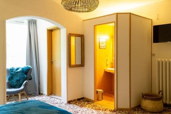 Prodej domu 576 m², pozemek 1.332 m², Hinterzarten, Bádensko-Württembersko Prodej domu 576 m², pozemek 1.332 m², Hinterzarten, Bádensko-Württembersko