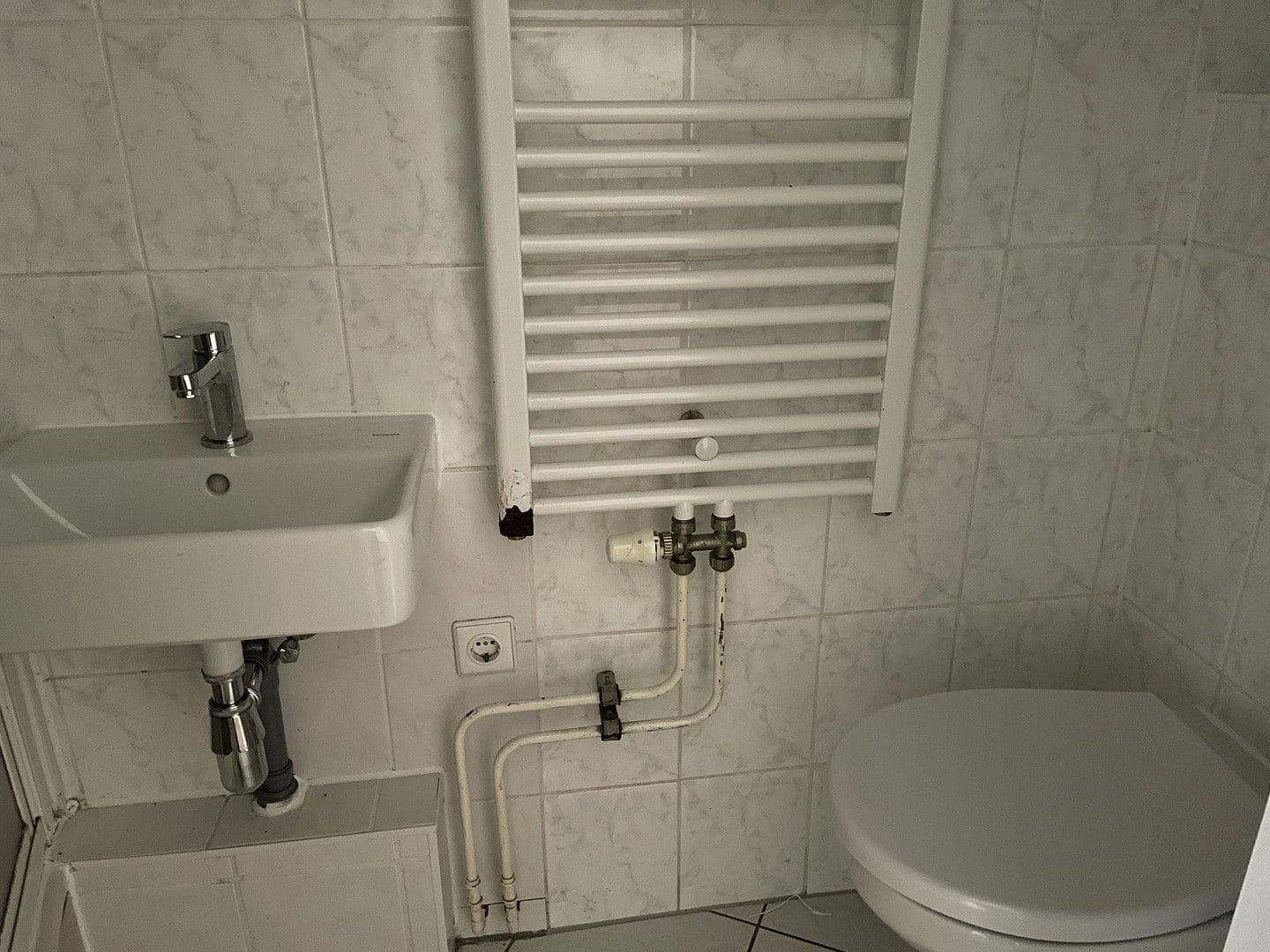 Pronájem bytu 5+1 200 m², Dufourstrasse 4, Leipzig, Sasko Pronájem bytu 5+1 200 m², Dufourstrasse 4, Leipzig, Sasko