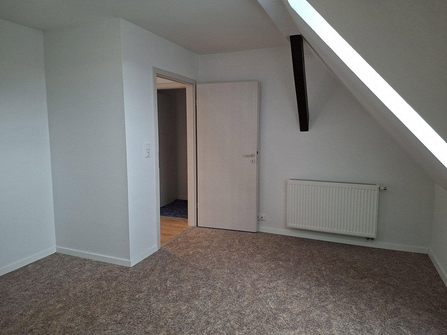 Prodej domu 216 m², pozemek 1.195 m², Neubauerngasse 1, Blumenholz, Mecklenburg-Vorpommern Prodej domu 216 m², pozemek 1.195 m², Neubauerngasse 1, Blumenholz, Mecklenburg-Vorpommern