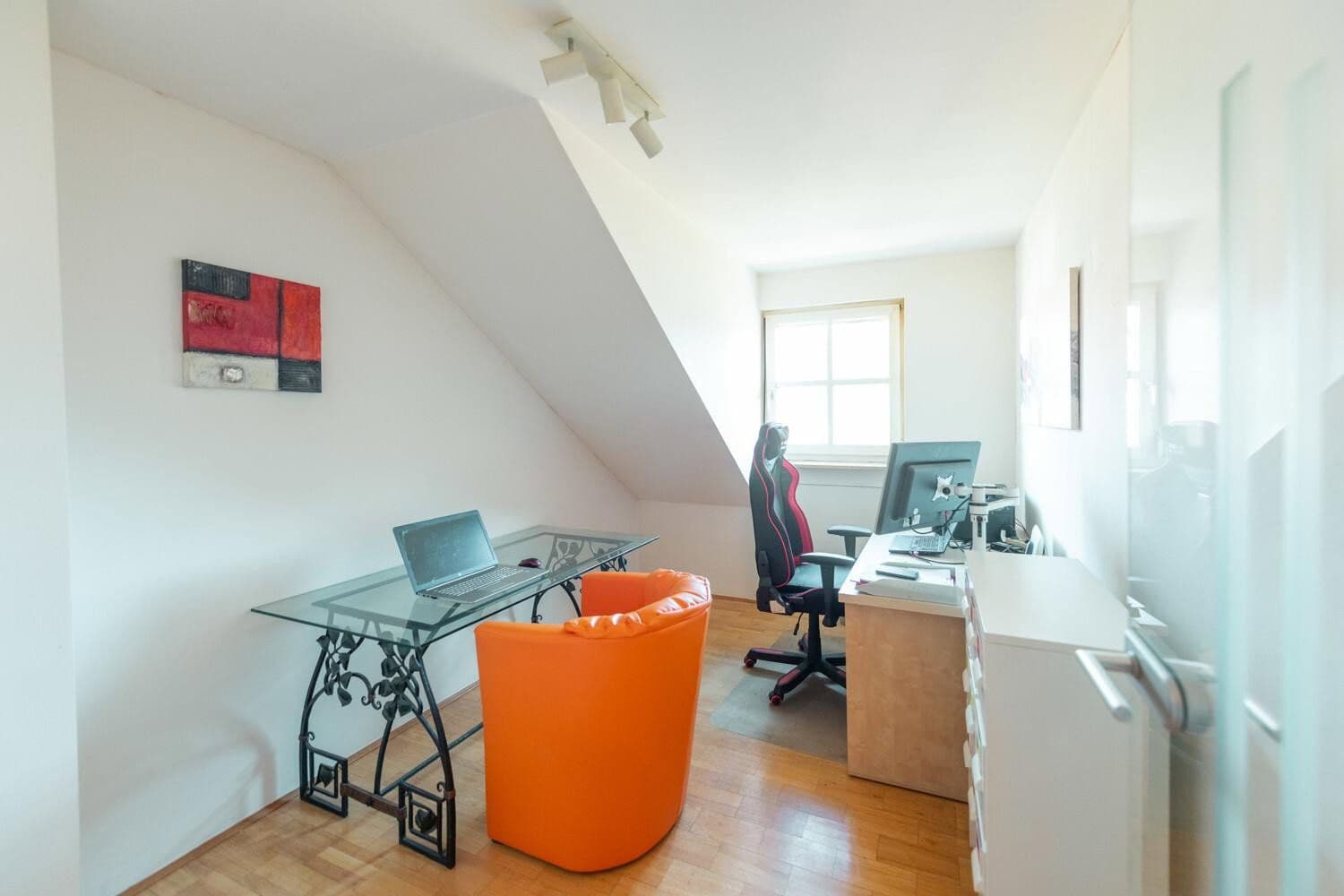 Pronájem domu 130 m², pozemek 151 m², Neumarkt in der Oberpfalz, Bavorsko Pronájem domu 130 m², pozemek 151 m², Neumarkt in der Oberpfalz, Bavorsko