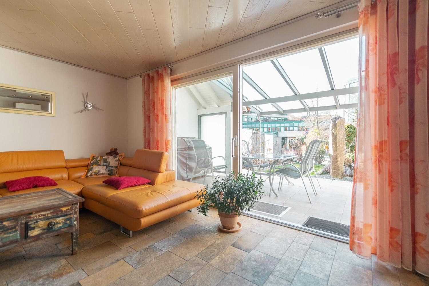Pronájem domu 130 m², pozemek 151 m², Neumarkt in der Oberpfalz, Bavorsko Pronájem domu 130 m², pozemek 151 m², Neumarkt in der Oberpfalz, Bavorsko