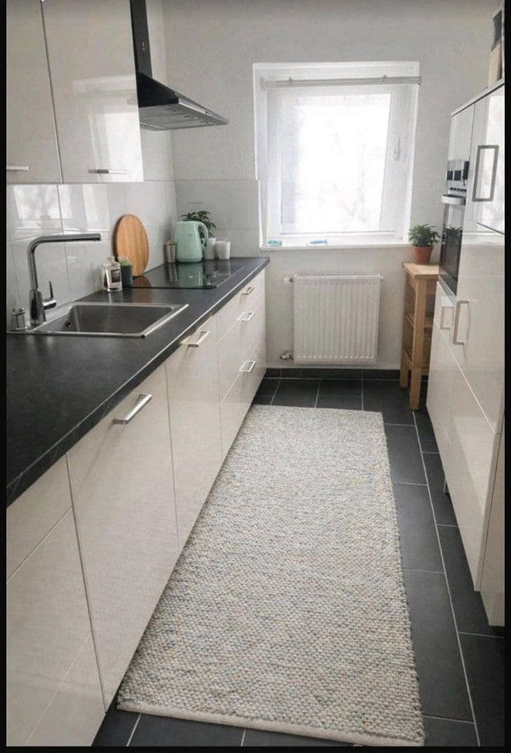Prodej bytu 3+1 83 m², Wuppertal, Severní Porýní-Vestfálsko Prodej bytu 3+1 83 m², Wuppertal, Severní Porýní-Vestfálsko