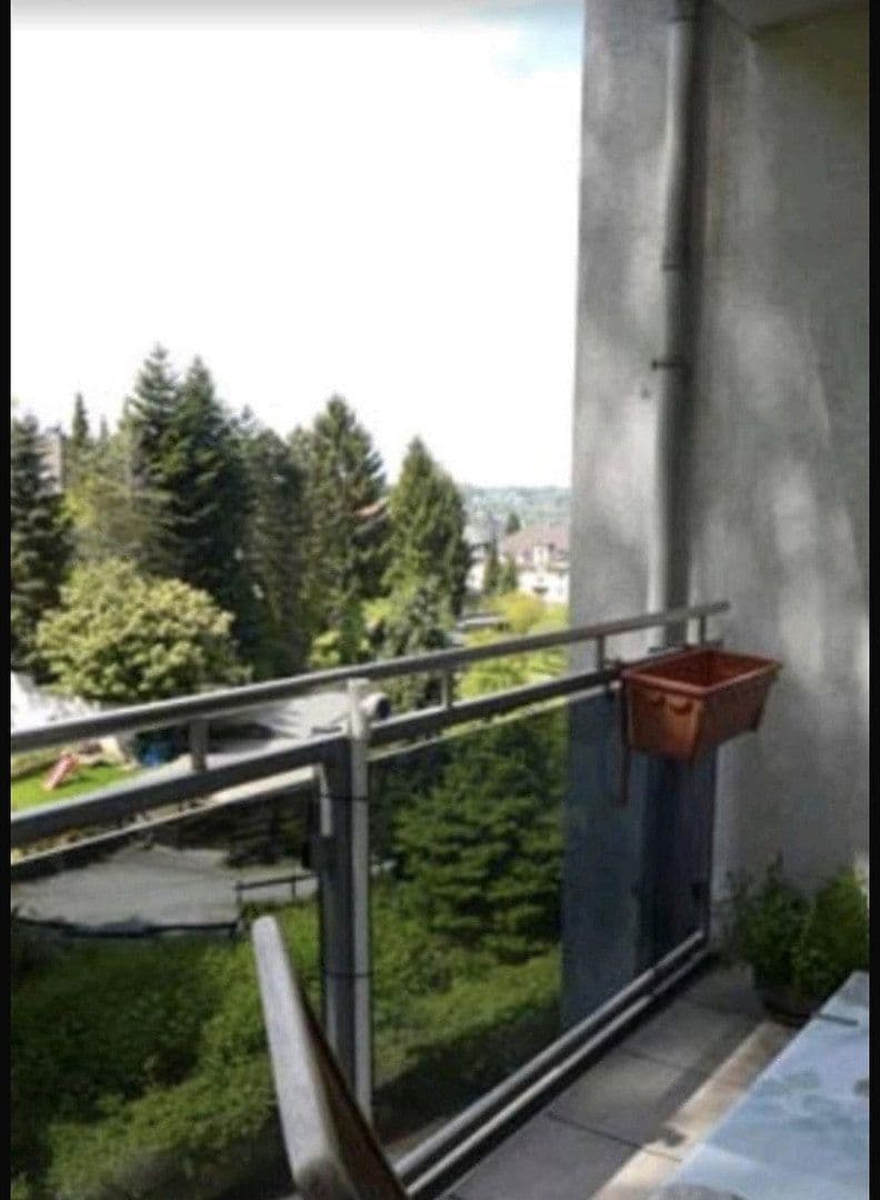 Prodej bytu 3+1 83 m², Wuppertal, Severní Porýní-Vestfálsko Prodej bytu 3+1 83 m², Wuppertal, Severní Porýní-Vestfálsko
