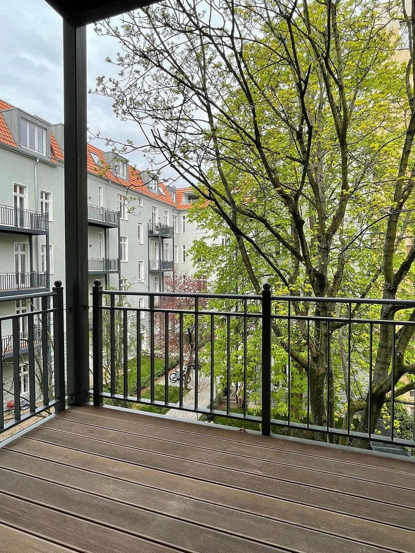 Pronájem bytu 3+1 86 m², Schloßstr. 69, Berlin, Berlín Pronájem bytu 3+1 86 m², Schloßstr. 69, Berlin, Berlín