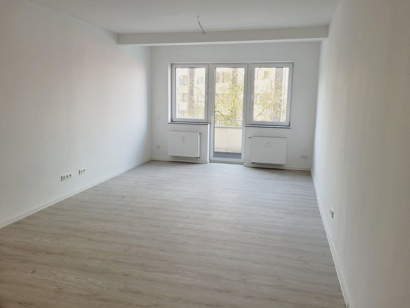 Pronájem bytu 3+1 106 m², Händelstr. 4, Duisburg, Severní Porýní-Vestfálsko Pronájem bytu 3+1 106 m², Händelstr. 4, Duisburg, Severní Porýní-Vestfálsko