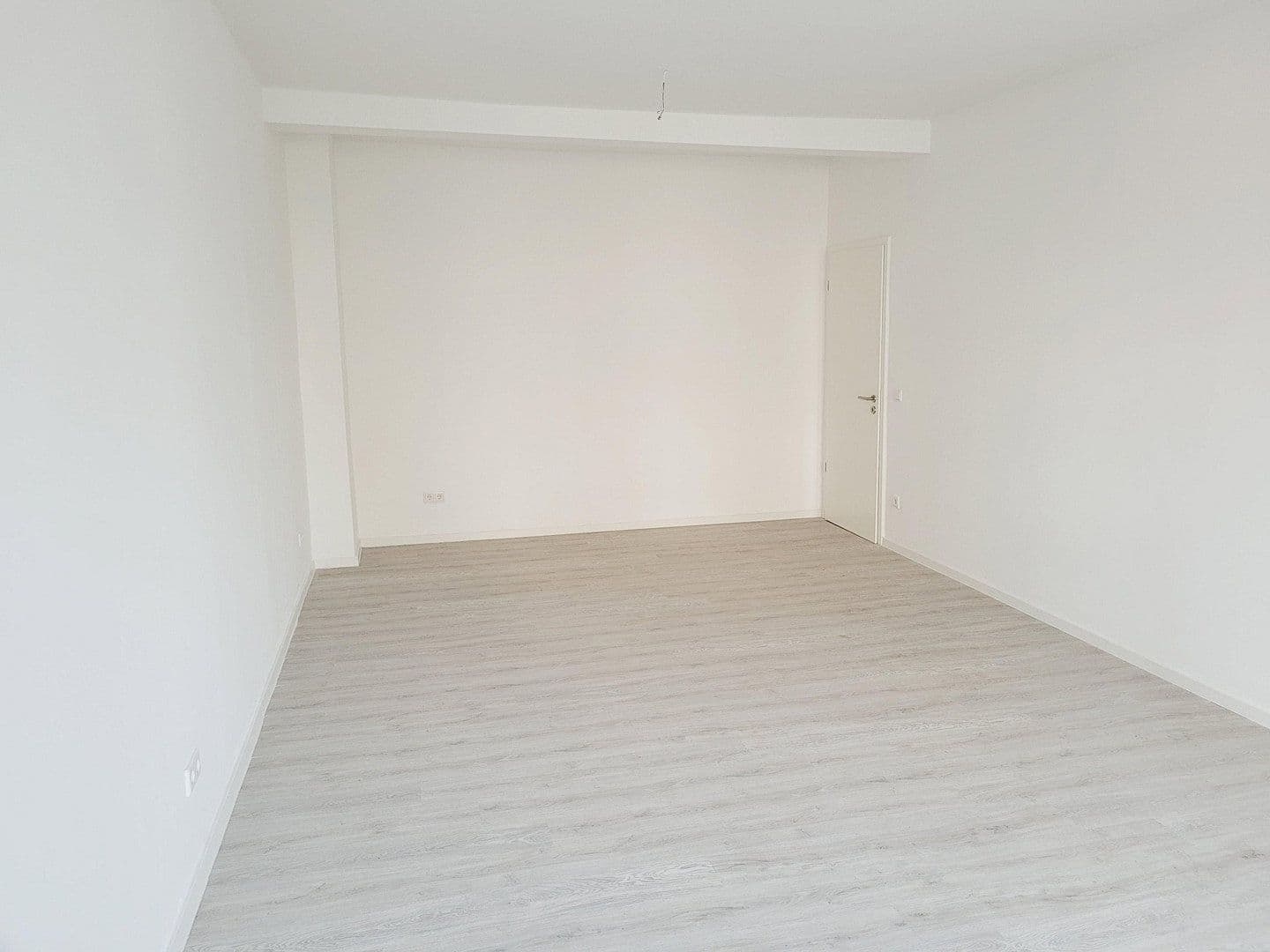 Pronájem bytu 3+1 106 m², Händelstr. 4, Duisburg, Severní Porýní-Vestfálsko Pronájem bytu 3+1 106 m², Händelstr. 4, Duisburg, Severní Porýní-Vestfálsko