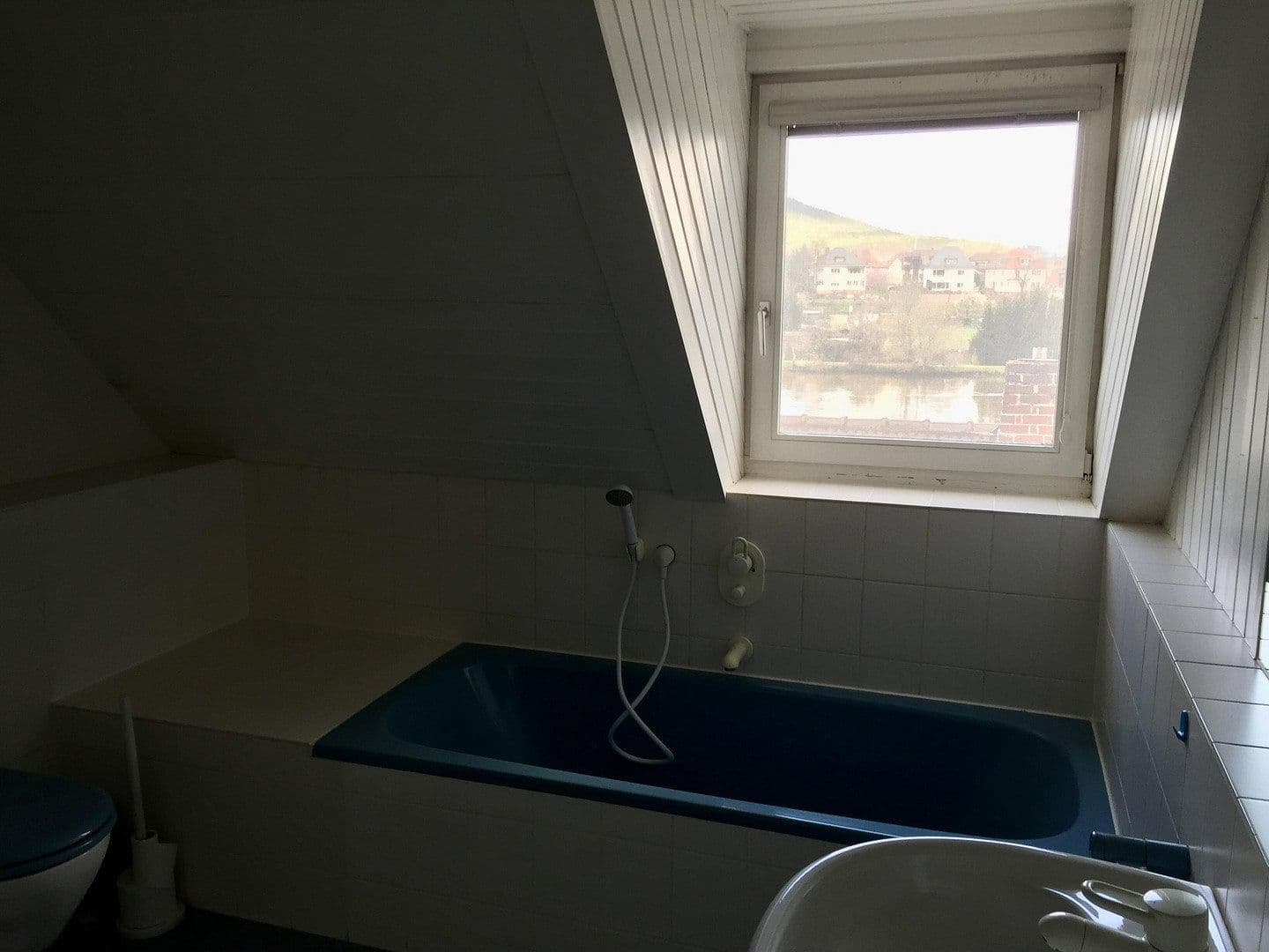 Prodej domu 231 m², pozemek 247 m², Hauptstraße 260, Miltenberg, Bavorsko Prodej domu 231 m², pozemek 247 m², Hauptstraße 260, Miltenberg, Bavorsko