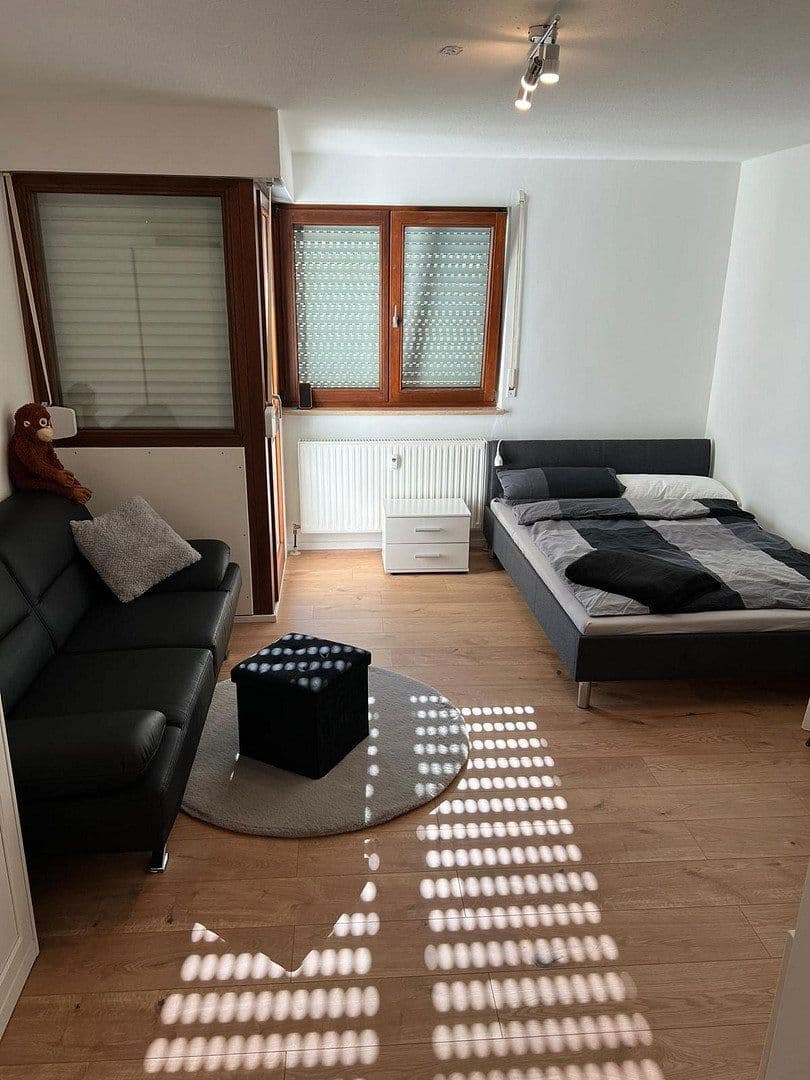 Pronájem bytu 1+1 26 m², Theodor-Heuss-Straße 16, Kornwestheim, Bádensko-Württembersko Pronájem bytu 1+1 26 m², Theodor-Heuss-Straße 16, Kornwestheim, Bádensko-Württembersko