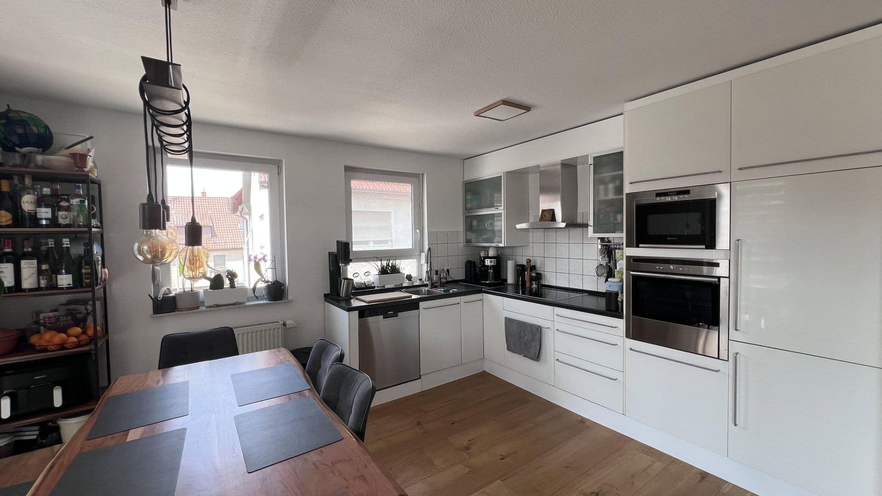 Prodej bytu 3+kk 80 m², Wendlingen am Neckar, Bádensko-Württembersko Prodej bytu 3+kk 80 m², Wendlingen am Neckar, Bádensko-Württembersko