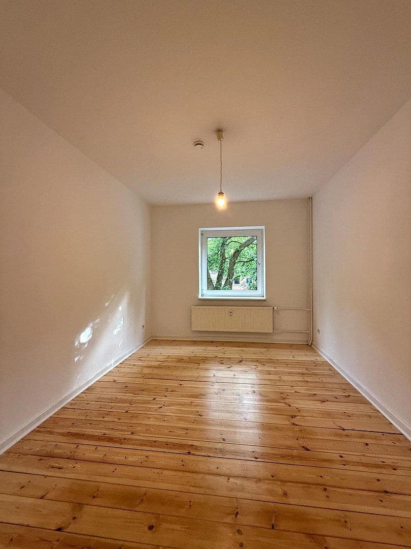 Pronájem bytu 2+1 46 m², Projensdorferstraße 38, Kiel, Šlesvicko-Holštýnsko Pronájem bytu 2+1 46 m², Projensdorferstraße 38, Kiel, Šlesvicko-Holštýnsko