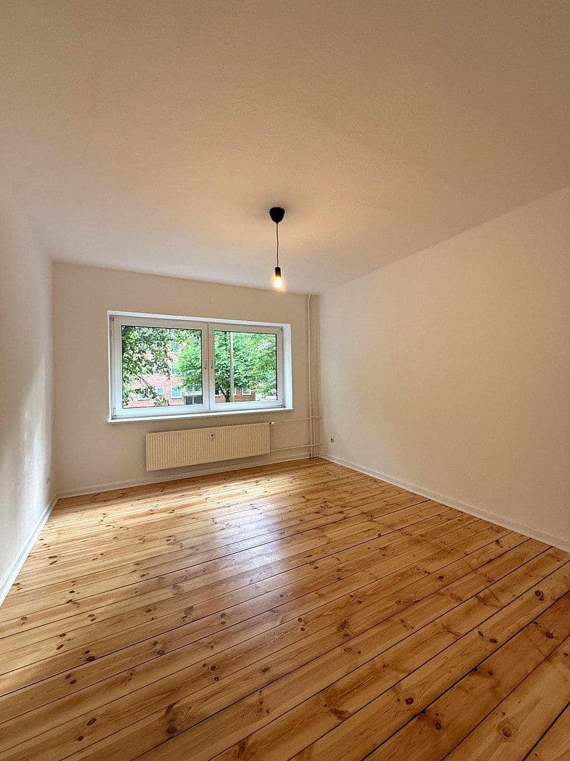 Pronájem bytu 2+1 46 m², Projensdorferstraße 38, Kiel, Šlesvicko-Holštýnsko Pronájem bytu 2+1 46 m², Projensdorferstraße 38, Kiel, Šlesvicko-Holštýnsko
