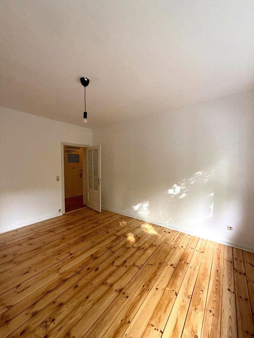 Pronájem bytu 2+1 46 m², Projensdorferstraße 38, Kiel, Šlesvicko-Holštýnsko Pronájem bytu 2+1 46 m², Projensdorferstraße 38, Kiel, Šlesvicko-Holštýnsko