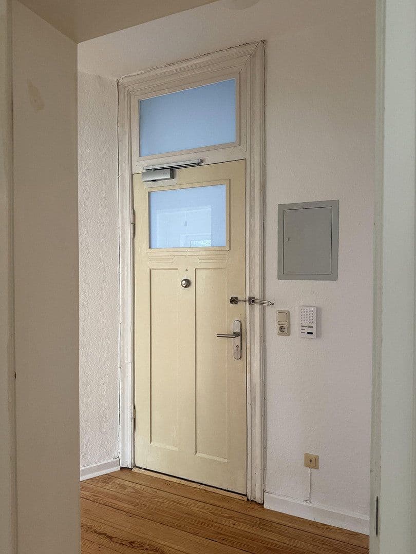 Pronájem bytu 2+1 46 m², Projensdorferstraße 38, Kiel, Šlesvicko-Holštýnsko Pronájem bytu 2+1 46 m², Projensdorferstraße 38, Kiel, Šlesvicko-Holštýnsko