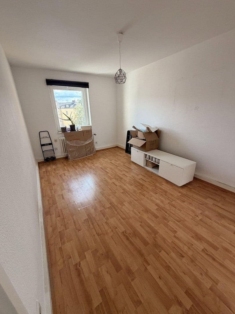 Pronájem bytu 3+1 65 m², Bilker Allee 10, Düsseldorf, Severní Porýní-Vestfálsko Pronájem bytu 3+1 65 m², Bilker Allee 10, Düsseldorf, Severní Porýní-Vestfálsko