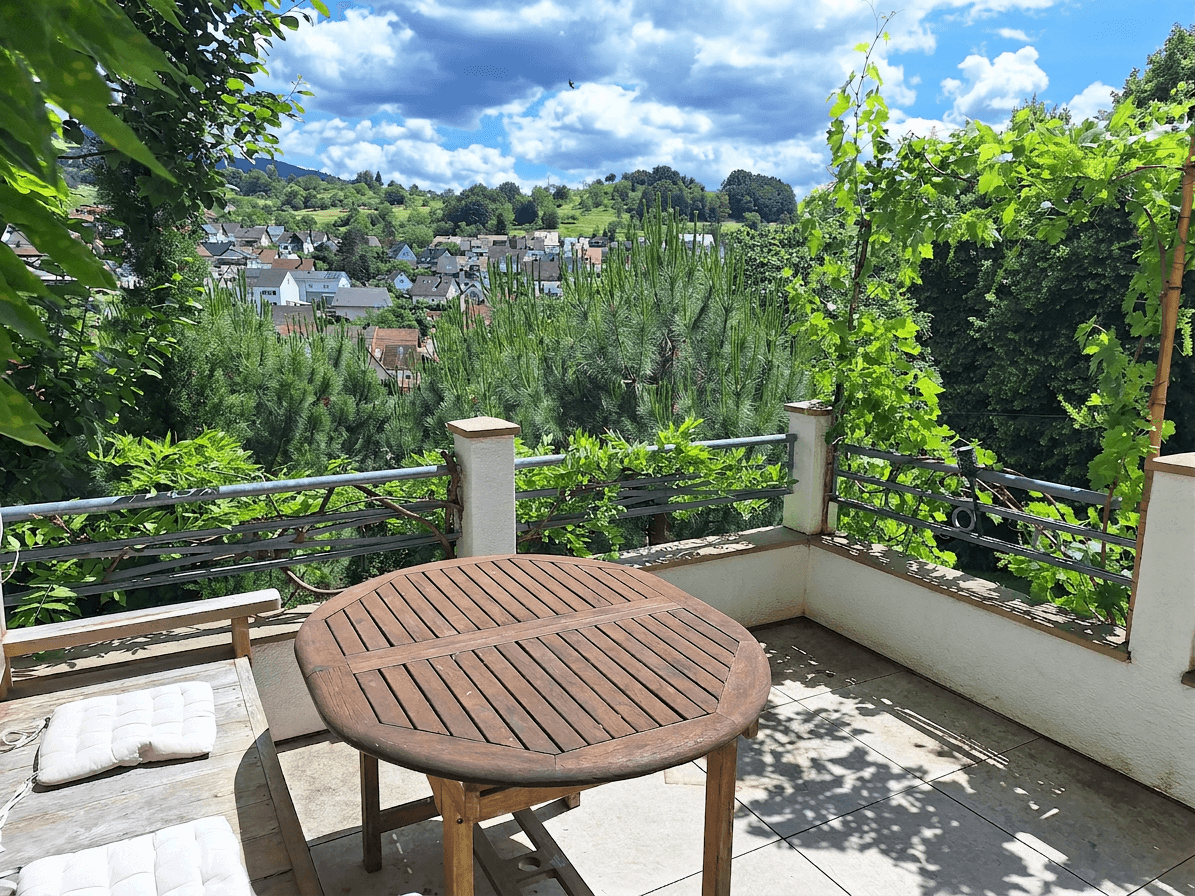 Prodej domu 180 m², pozemek 1.952 m², Gaggenau, Bádensko-Württembersko Prodej domu 180 m², pozemek 1.952 m², Gaggenau, Bádensko-Württembersko