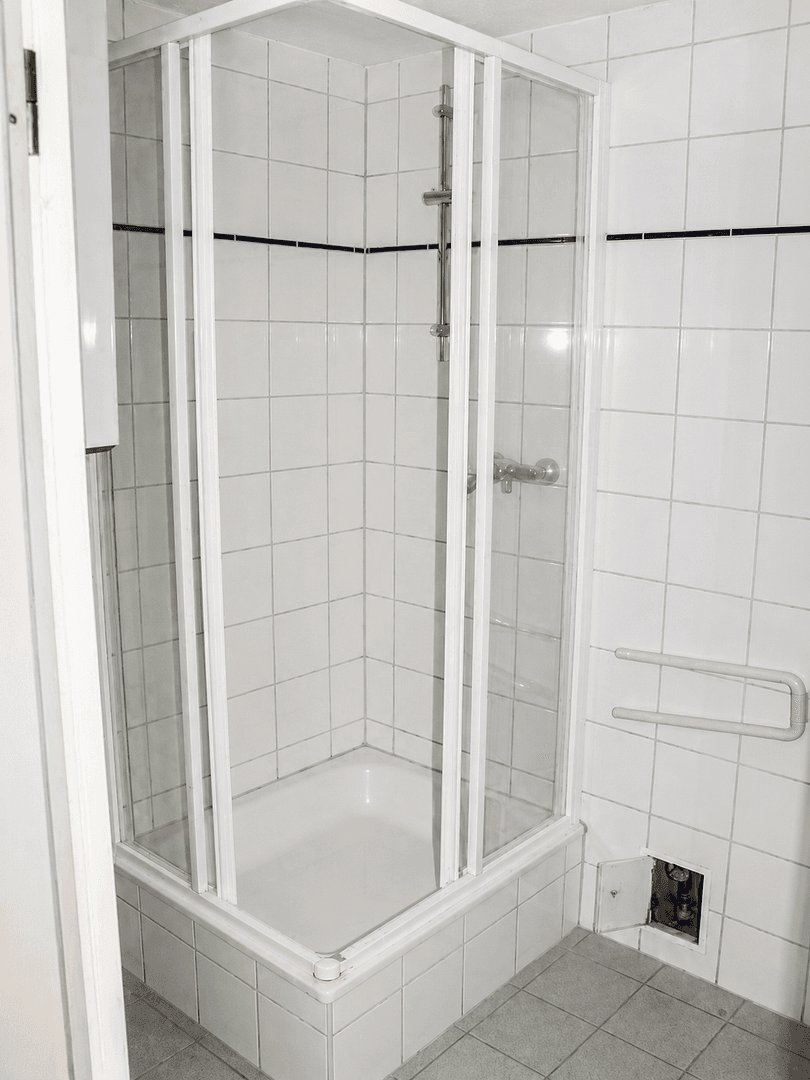 Pronájem bytu 2+1 72 m², Hallesche Straße 73a, Naumburg (Saale), Sasko-Anhaltsko Pronájem bytu 2+1 72 m², Hallesche Straße 73a, Naumburg (Saale), Sasko-Anhaltsko