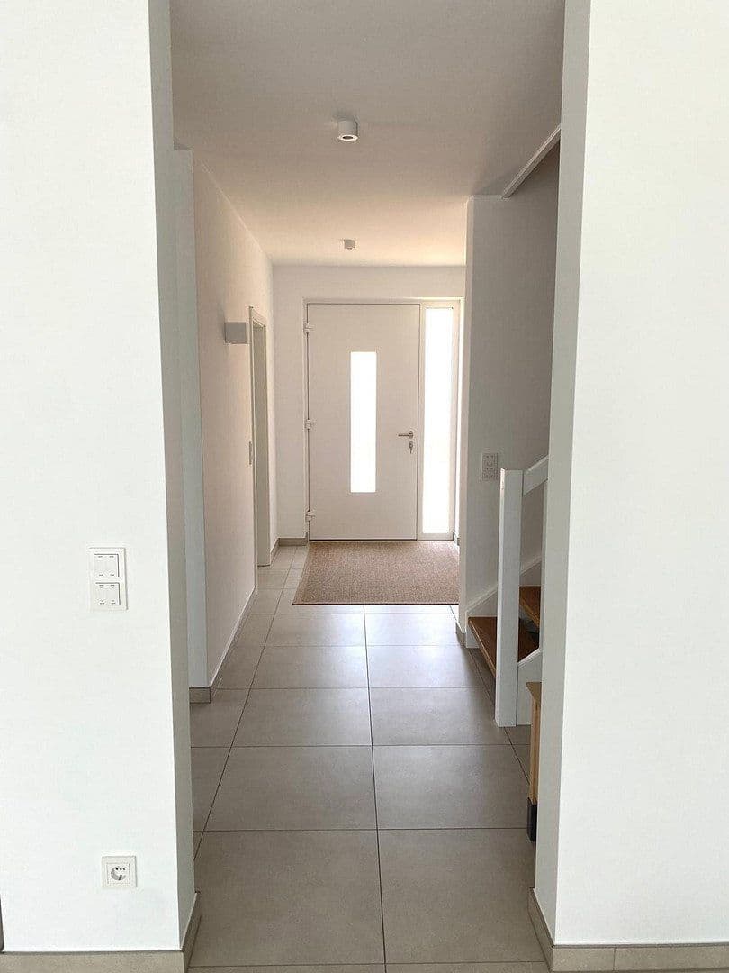Prodej domu 175 m², pozemek 455 m², Salzgitter, Dolní Sasko Prodej domu 175 m², pozemek 455 m², Salzgitter, Dolní Sasko