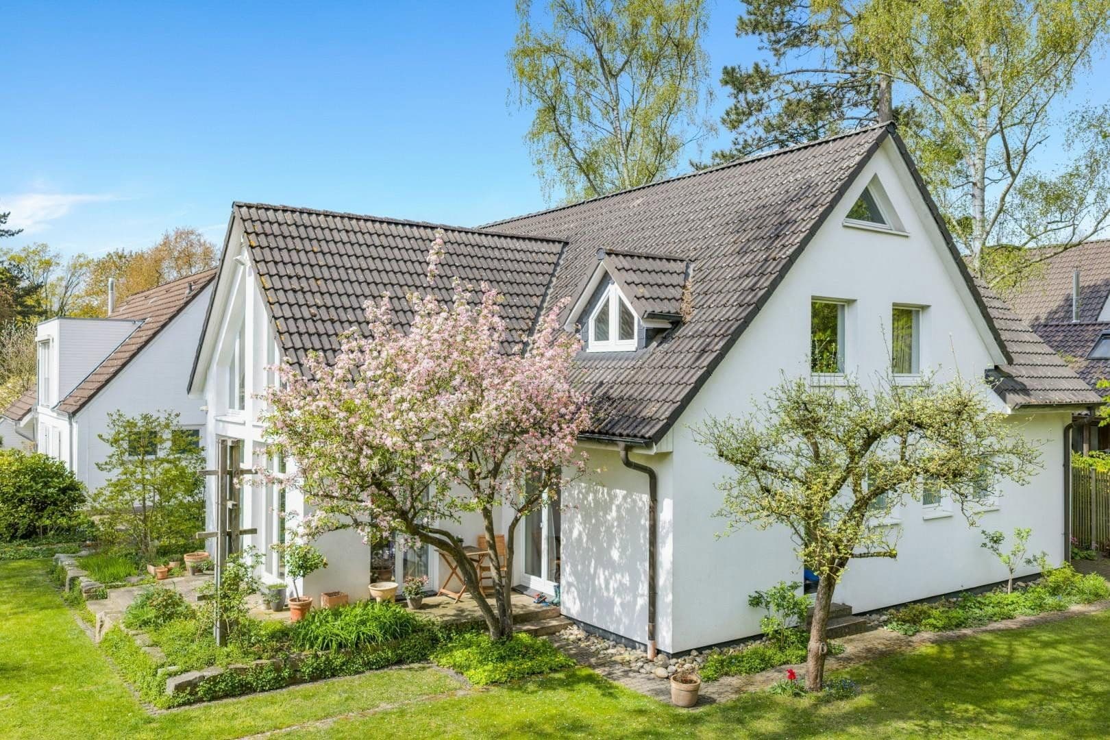 Prodej domu 170 m², pozemek 984 m², Hannover, Dolní Sasko Prodej domu 170 m², pozemek 984 m², Hannover, Dolní Sasko