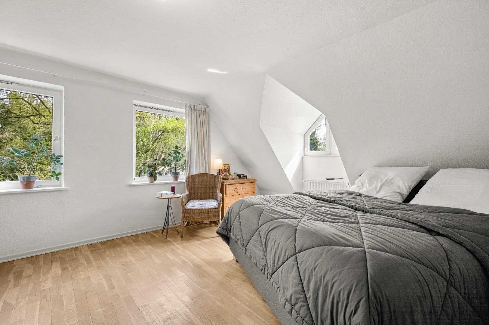 Prodej domu 170 m², pozemek 984 m², Hannover, Dolní Sasko Prodej domu 170 m², pozemek 984 m², Hannover, Dolní Sasko
