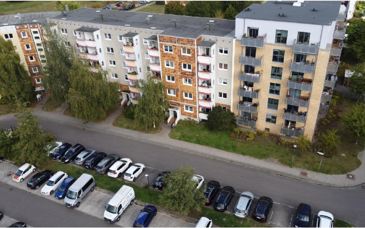 Pronájem bytu 3+1 61 m², Olof-Palme-Str. 15, Rostock, Mecklenburg-Vorpommern Pronájem bytu 3+1 61 m², Olof-Palme-Str. 15, Rostock, Mecklenburg-Vorpommern