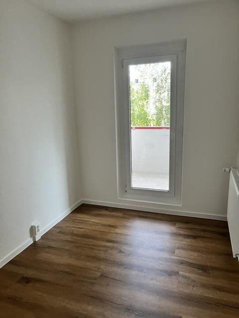 Pronájem bytu 3+1 61 m², Olof-Palme-Str. 15, Rostock, Mecklenburg-Vorpommern Pronájem bytu 3+1 61 m², Olof-Palme-Str. 15, Rostock, Mecklenburg-Vorpommern