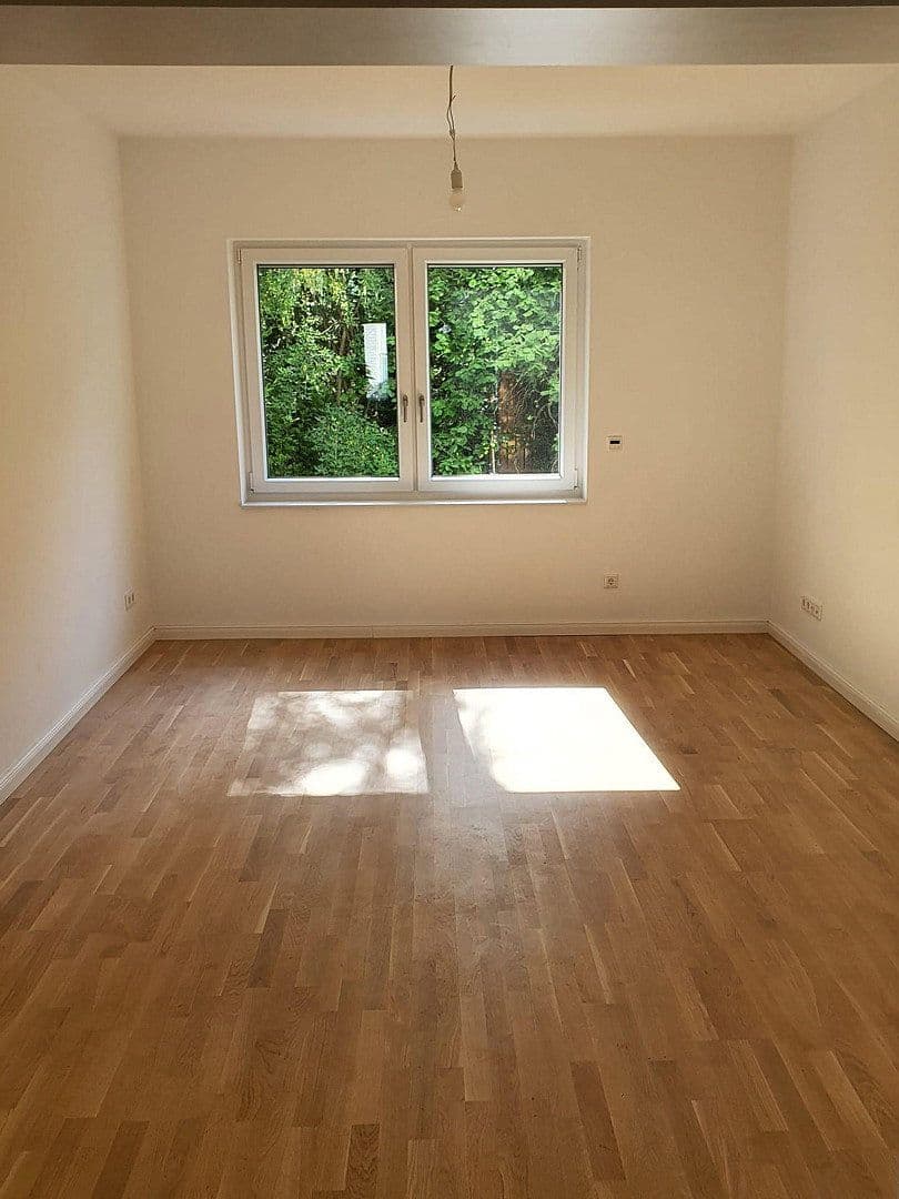 Pronájem bytu 4+1 97 m², Sodenstraße 8, Hannover, Dolní Sasko Pronájem bytu 4+1 97 m², Sodenstraße 8, Hannover, Dolní Sasko