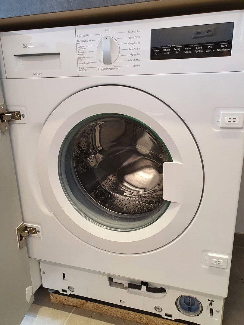 Pronájem bytu 4+1 97 m², Sodenstraße 8, Hannover, Dolní Sasko Pronájem bytu 4+1 97 m², Sodenstraße 8, Hannover, Dolní Sasko