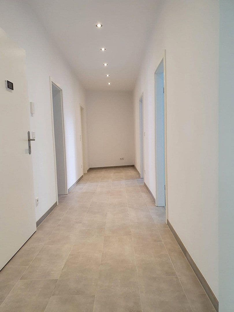 Pronájem bytu 4+1 97 m², Sodenstraße 8, Hannover, Dolní Sasko Pronájem bytu 4+1 97 m², Sodenstraße 8, Hannover, Dolní Sasko