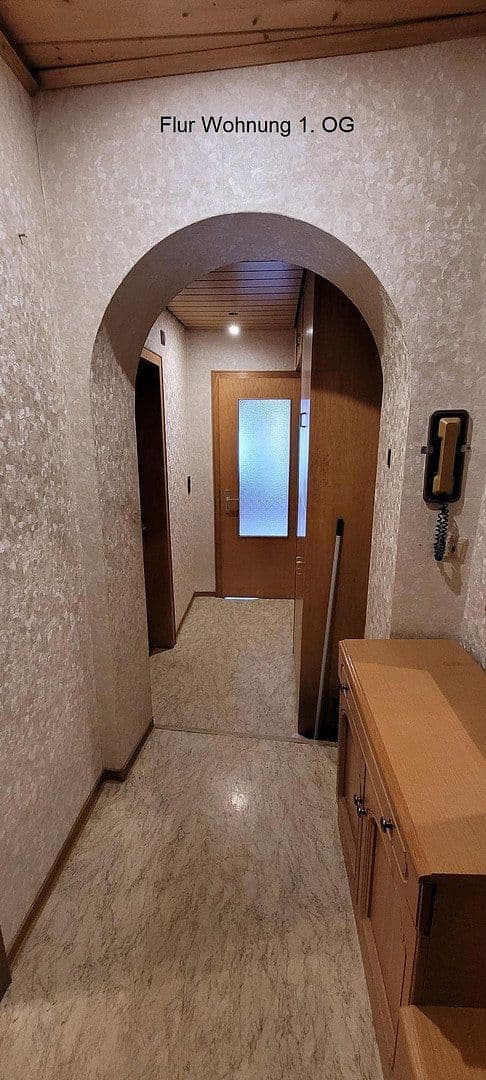 Prodej domu 230 m², pozemek 140 m², Eibelstadt, Bavorsko Prodej domu 230 m², pozemek 140 m², Eibelstadt, Bavorsko
