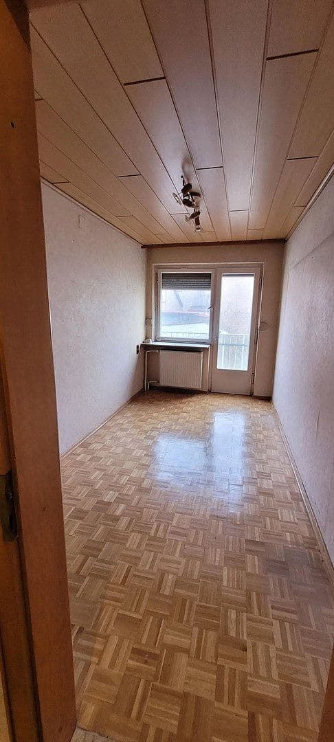 Prodej domu 230 m², pozemek 140 m², Eibelstadt, Bavorsko Prodej domu 230 m², pozemek 140 m², Eibelstadt, Bavorsko
