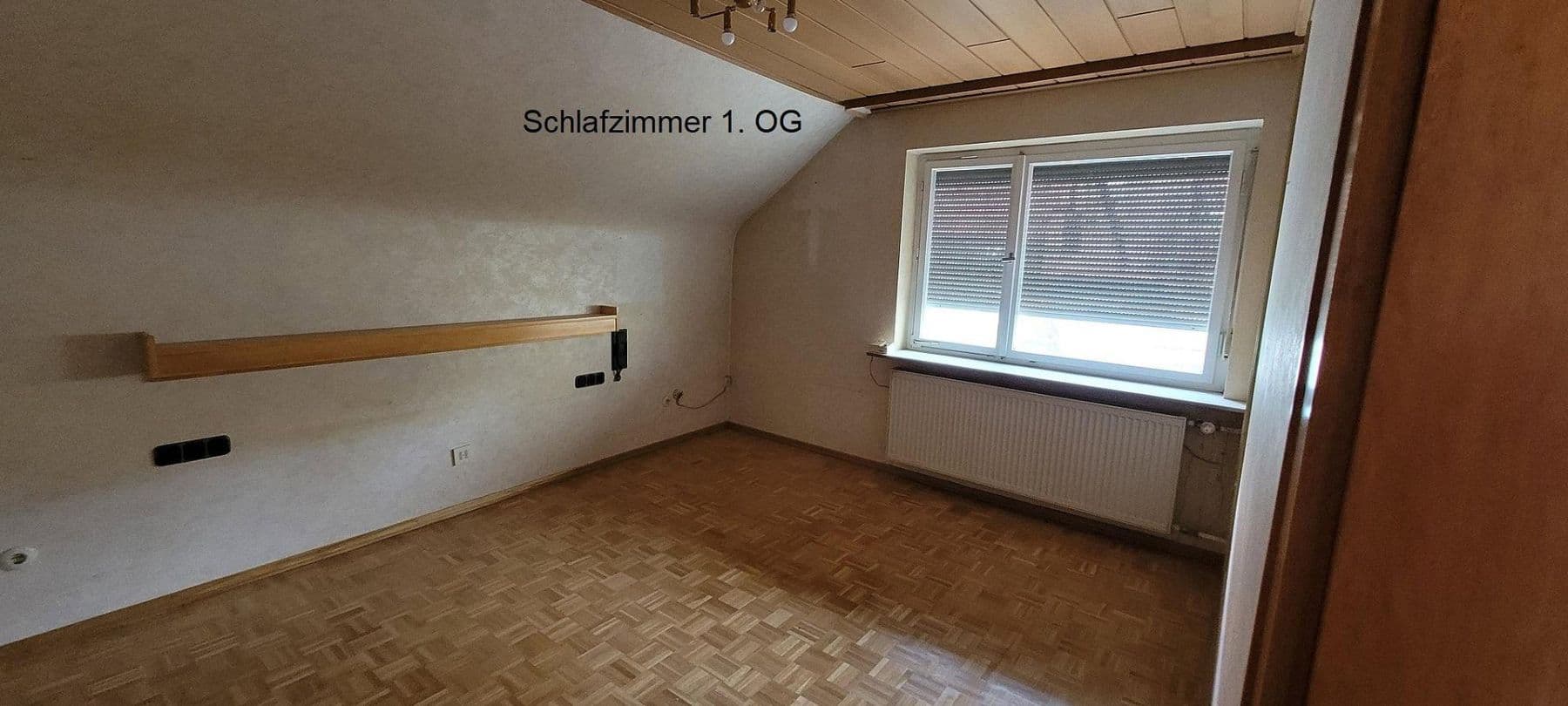 Prodej domu 230 m², pozemek 140 m², Eibelstadt, Bavorsko Prodej domu 230 m², pozemek 140 m², Eibelstadt, Bavorsko