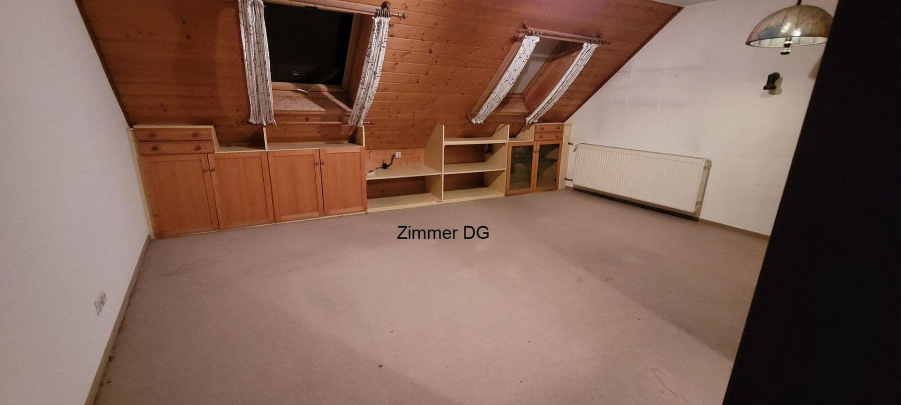Prodej domu 230 m², pozemek 140 m², Eibelstadt, Bavorsko Prodej domu 230 m², pozemek 140 m², Eibelstadt, Bavorsko